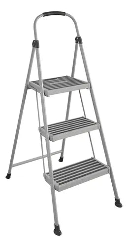 Escalera plegable Cosco de 3 escalones para mantenimiento y alcance en altura
